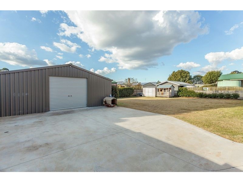 223 Russell Street, Newtown QLD 4350