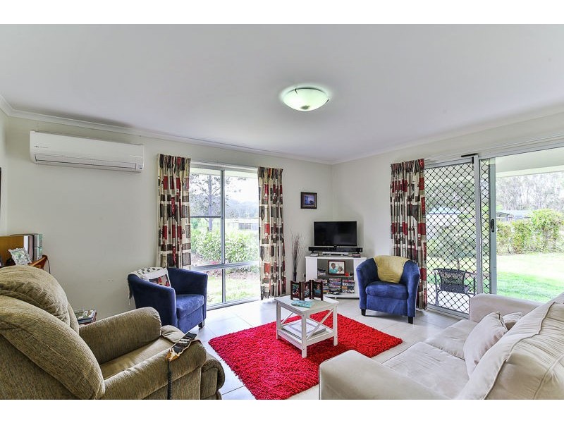 12 Baxwill Court, Top Camp QLD 4350