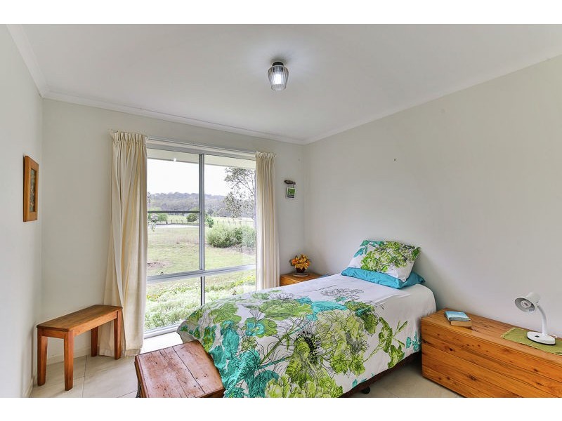 12 Baxwill Court, Top Camp QLD 4350