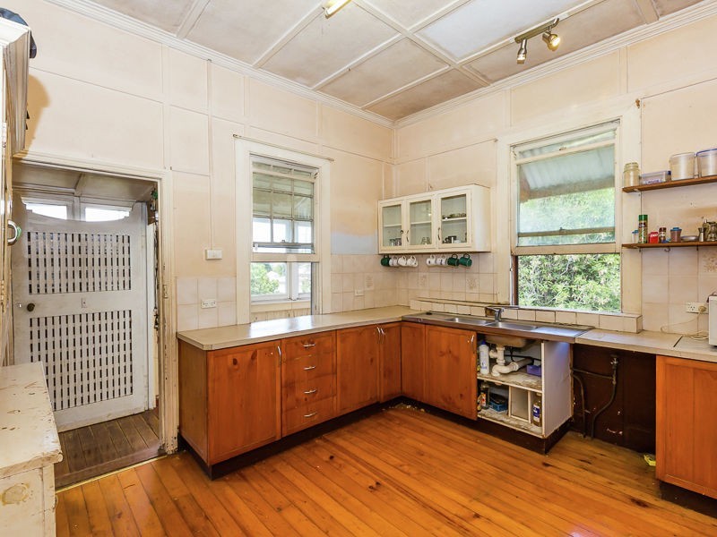 Newtown QLD 4350