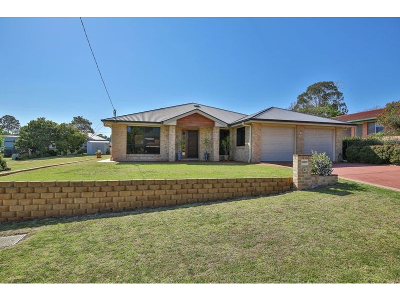 14 Kirklees Street, Newtown QLD 4350