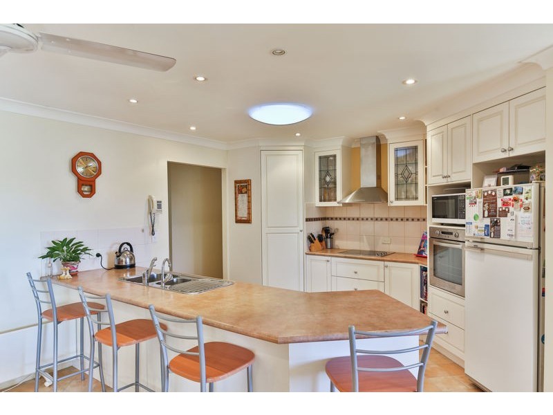 14 Kirklees Street, Newtown QLD 4350