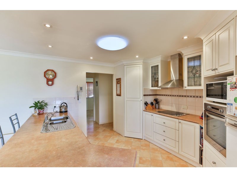 14 Kirklees Street, Newtown QLD 4350