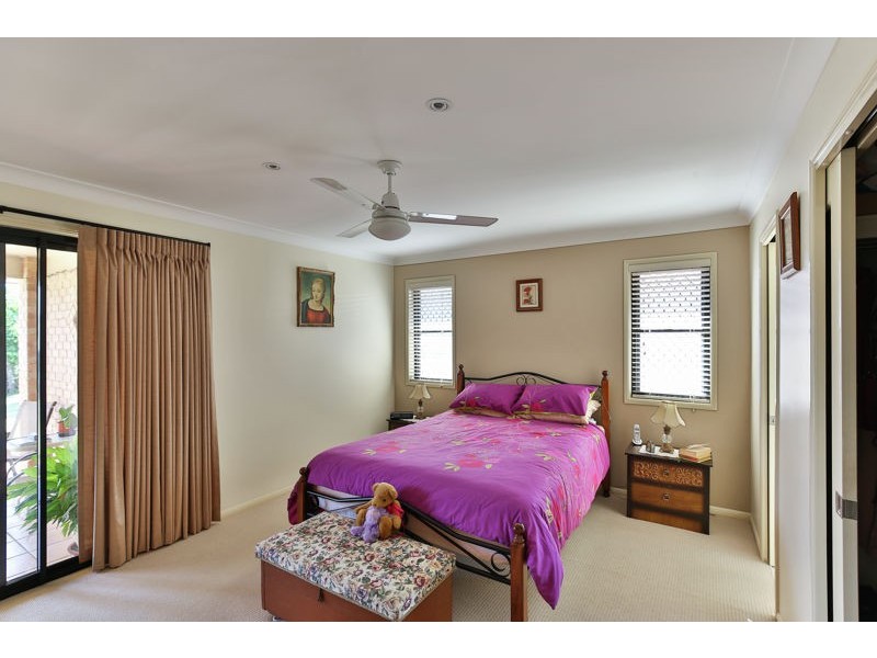 14 Kirklees Street, Newtown QLD 4350