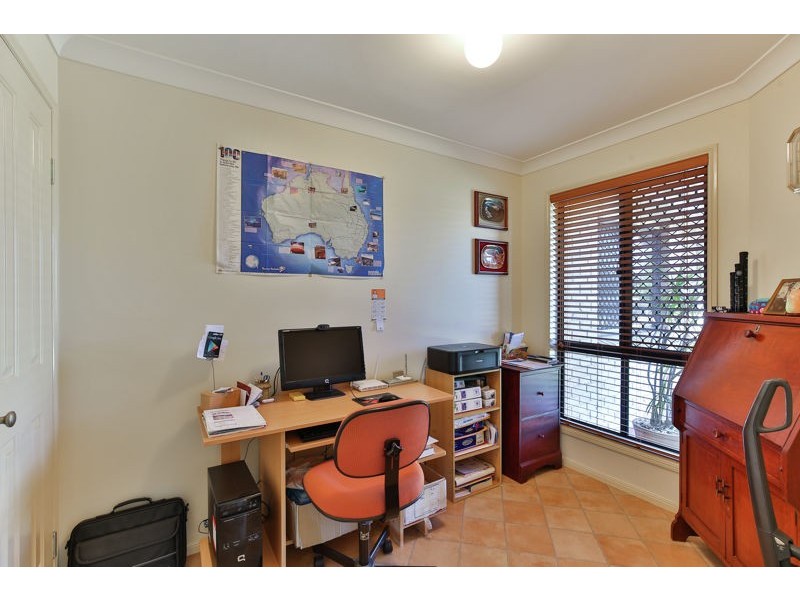 14 Kirklees Street, Newtown QLD 4350