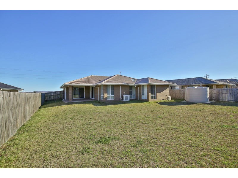 60 Newman Road, Wyreema QLD 4352