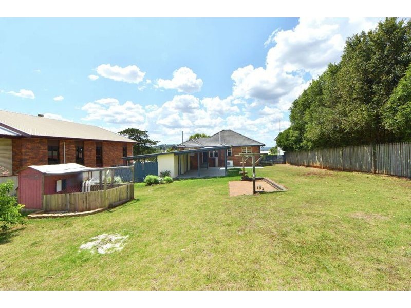 8 Gregory Street,, Harlaxton QLD 4350