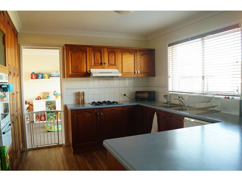 170 Ramsay Street, Centenary Heights QLD 4350