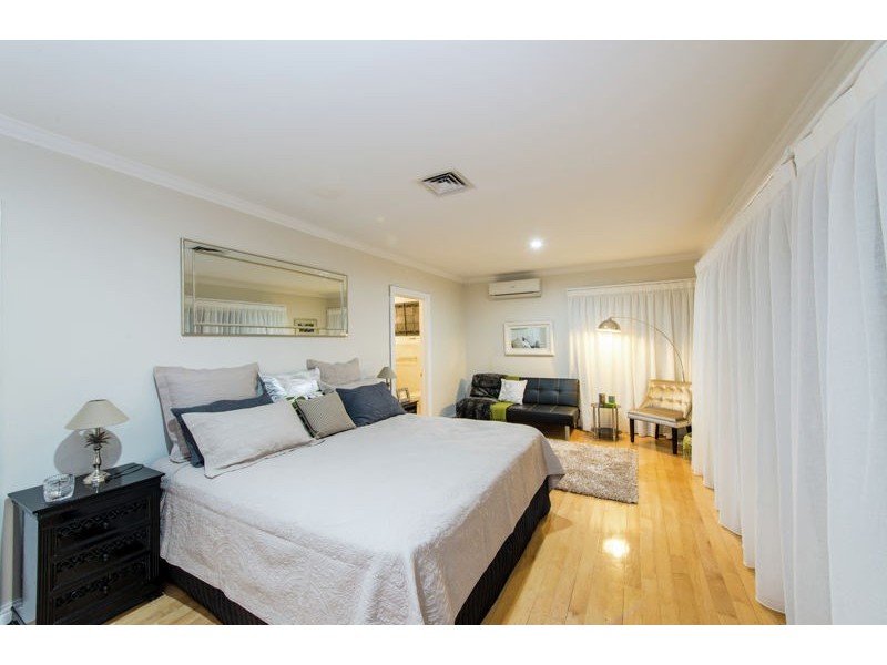 140 Mackenzie Street, East Toowoomba QLD 4350