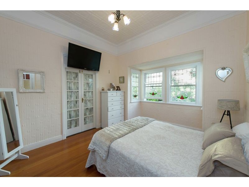 140 Mackenzie Street, East Toowoomba QLD 4350