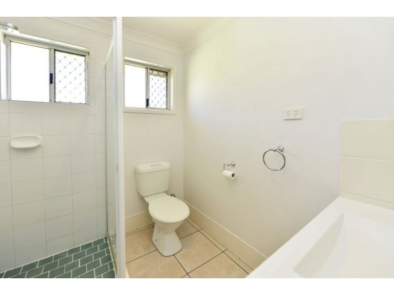 6 Rogers Court, Wilsonton QLD 4350