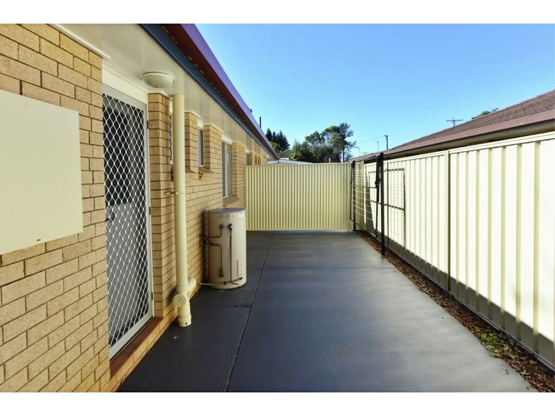 6 Rogers Court, Wilsonton QLD 4350