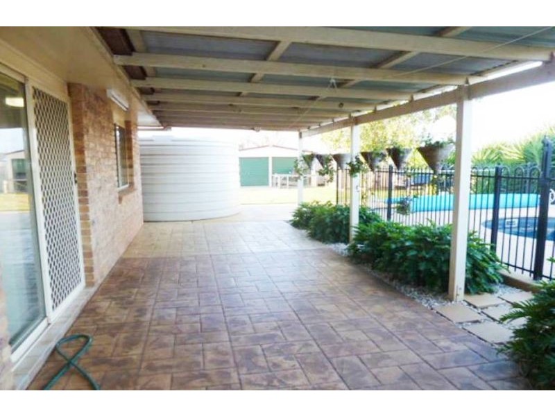 28 Joseph Street, Oakey QLD 4401
