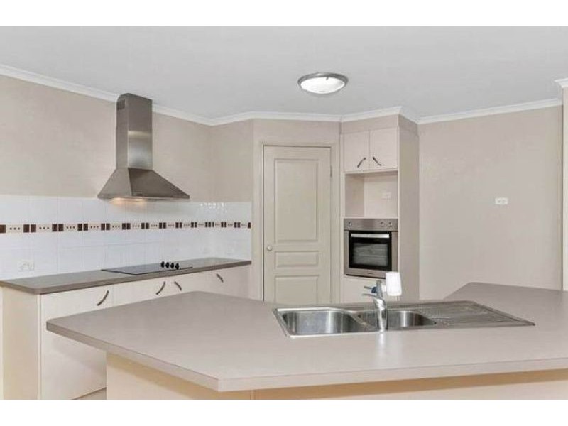 23 Ashford Drive, Wyreema QLD 4352