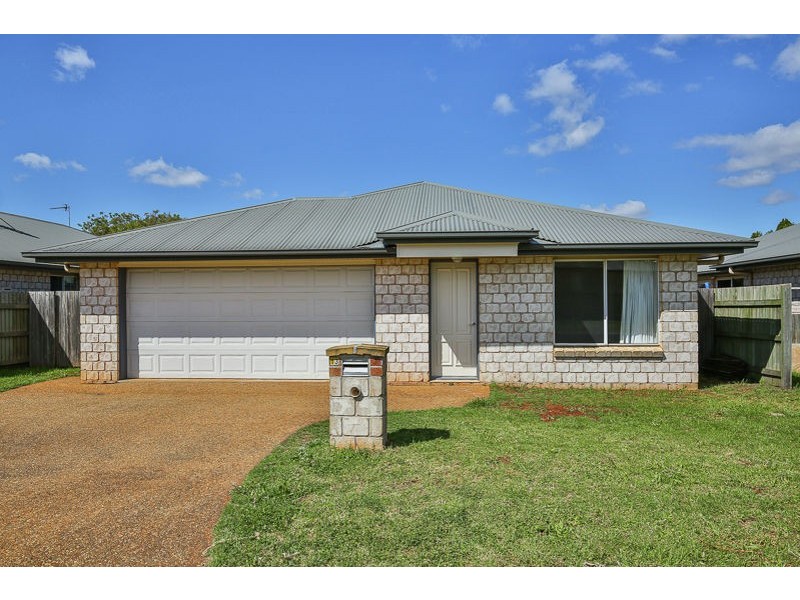 13 Uniplaza Court, Kearneys Spring QLD 4350