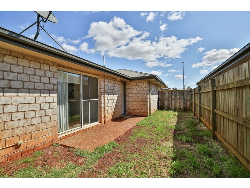 13 Uniplaza Court, Kearneys Spring QLD 4350