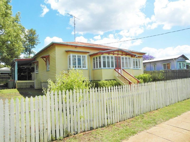 36 Dunne Street, Harristown QLD 4350