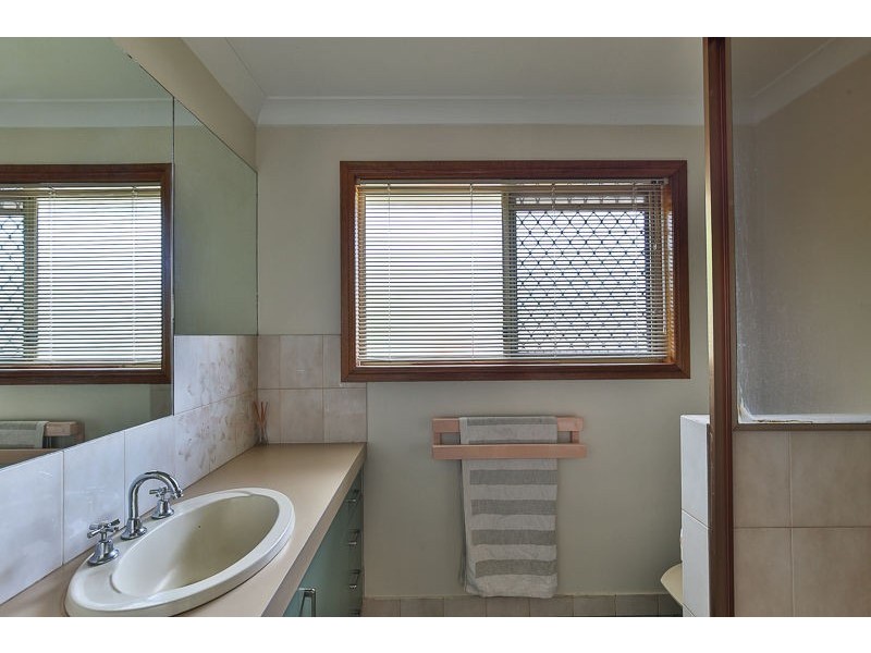 12 Marguerita Court, Centenary Heights QLD 4350