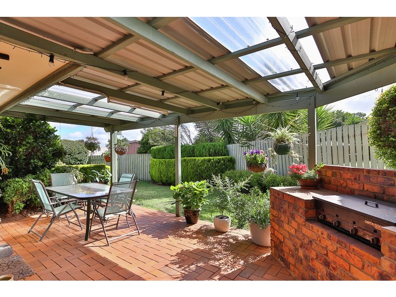 12 Marguerita Court, Centenary Heights QLD 4350