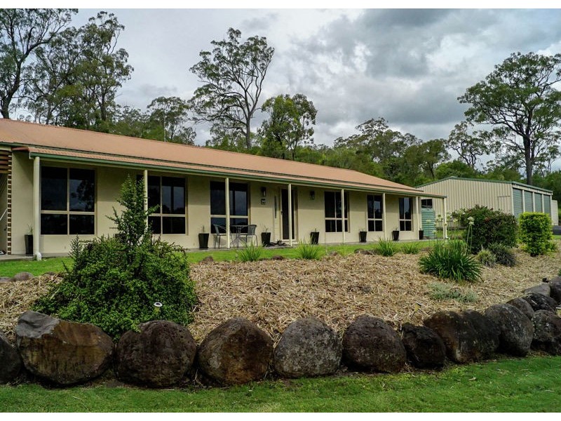 84 Moseley Road, Glencoe QLD 4352