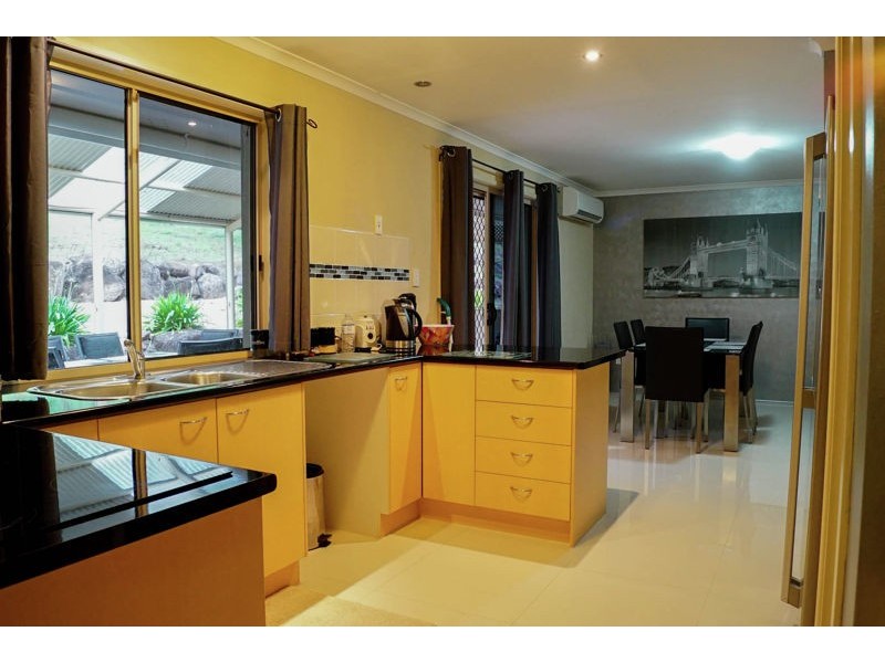 84 Moseley Road, Glencoe QLD 4352