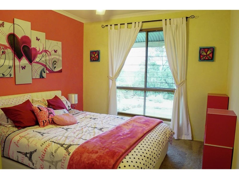 84 Moseley Road, Glencoe QLD 4352