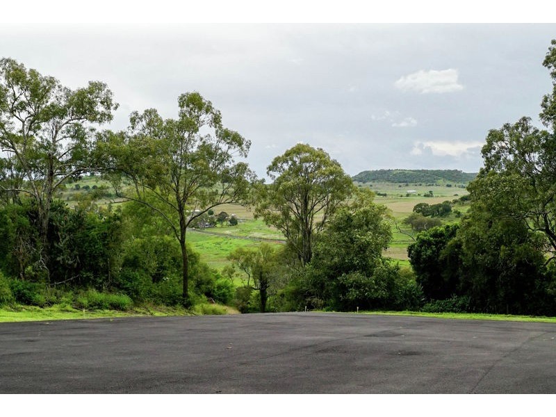 84 Moseley Road, Glencoe QLD 4352