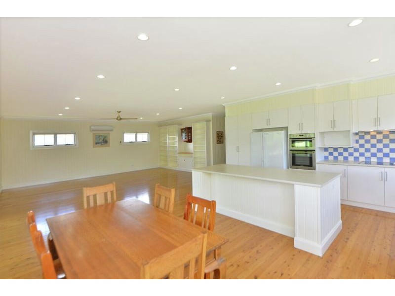 10 Horner Street, Centenary Heights QLD 4350