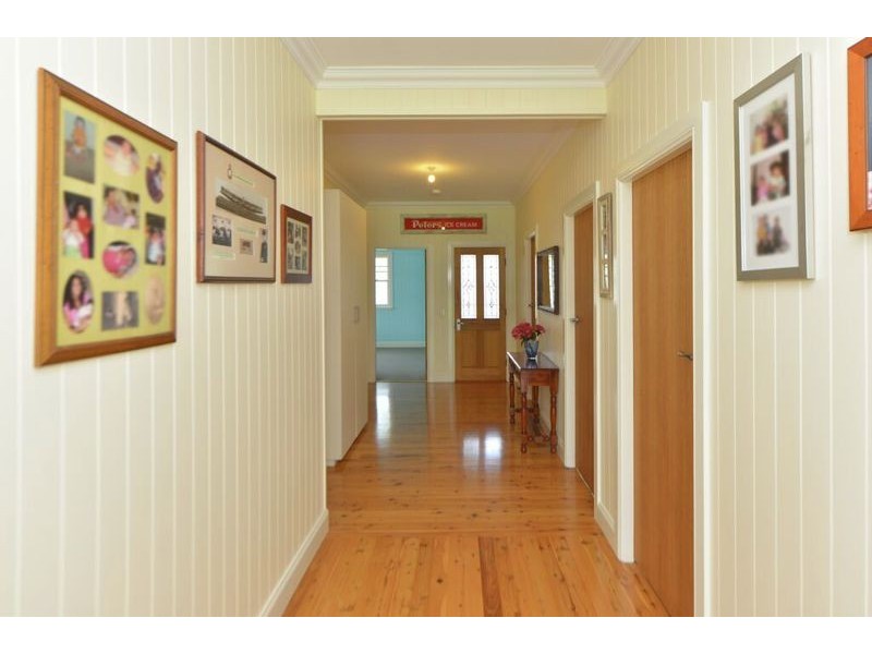 10 Horner Street, Centenary Heights QLD 4350