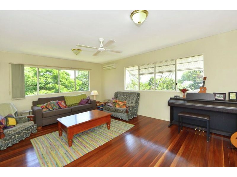 50a Alford Street, Mount Lofty QLD 4350