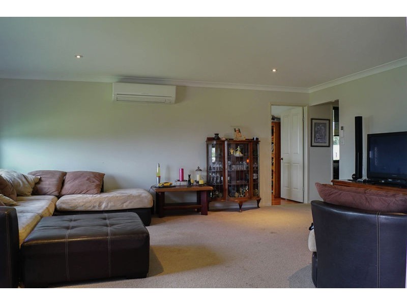 5 Keats Court, Westbrook QLD 4350