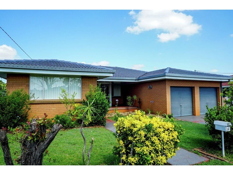 34 Richmond Drive, Wilsonton QLD 4350