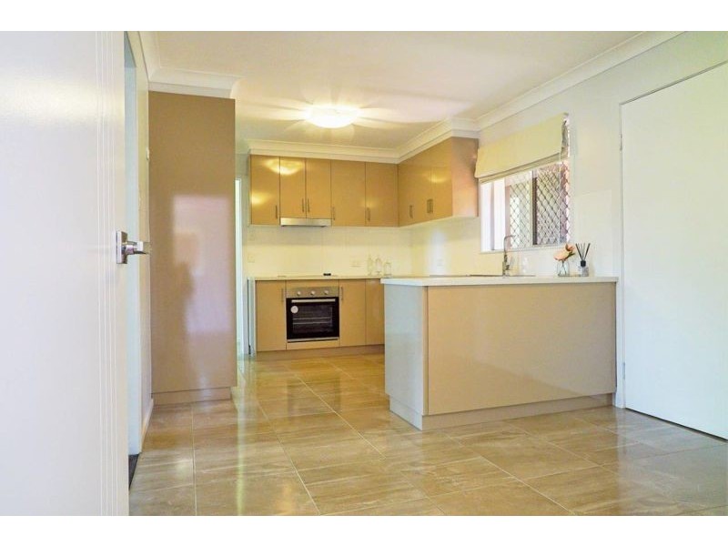 3 Greenbury Street, Rockville QLD 4350