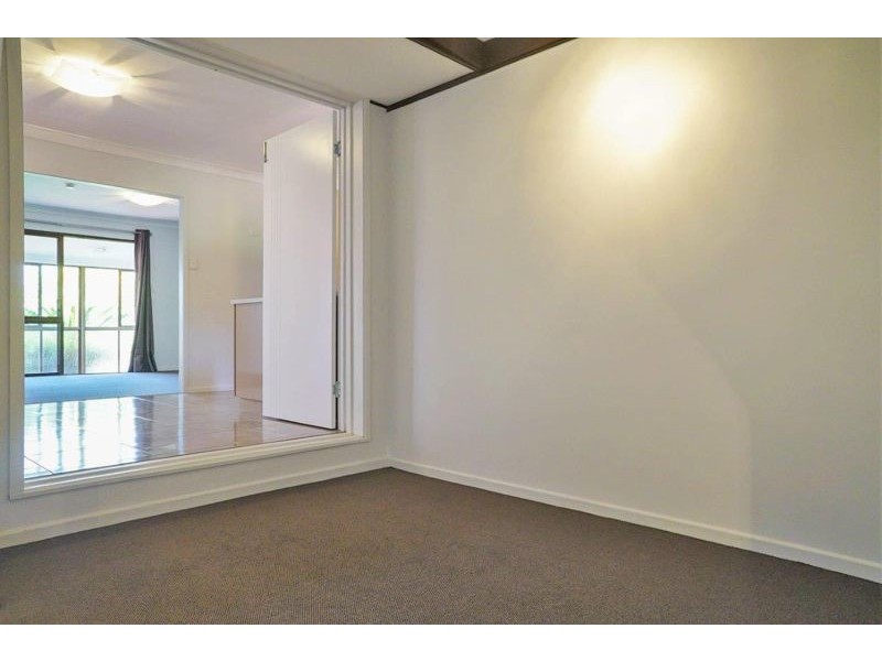 3 Greenbury Street, Rockville QLD 4350