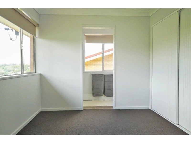 3 Greenbury Street, Rockville QLD 4350