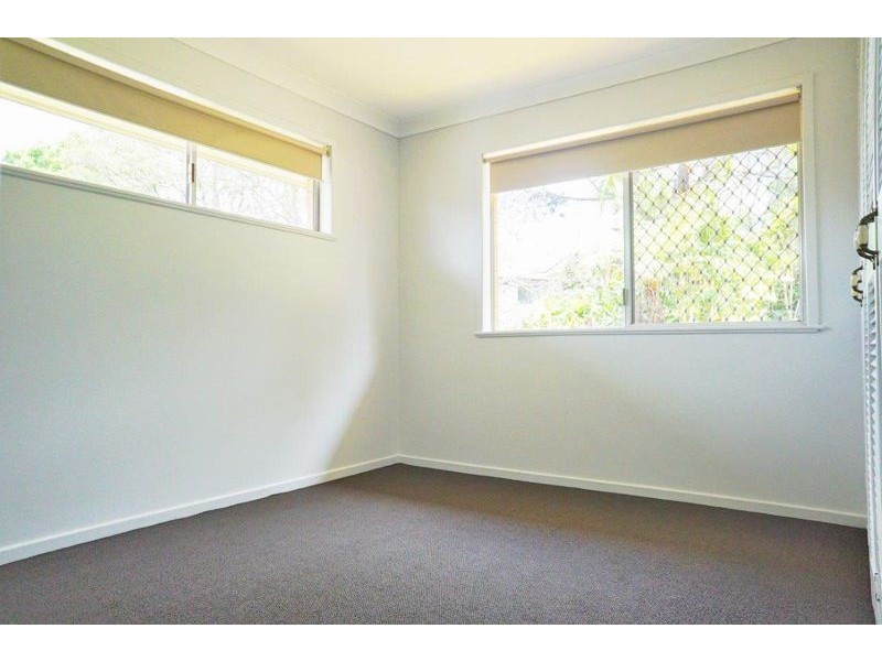 3 Greenbury Street, Rockville QLD 4350