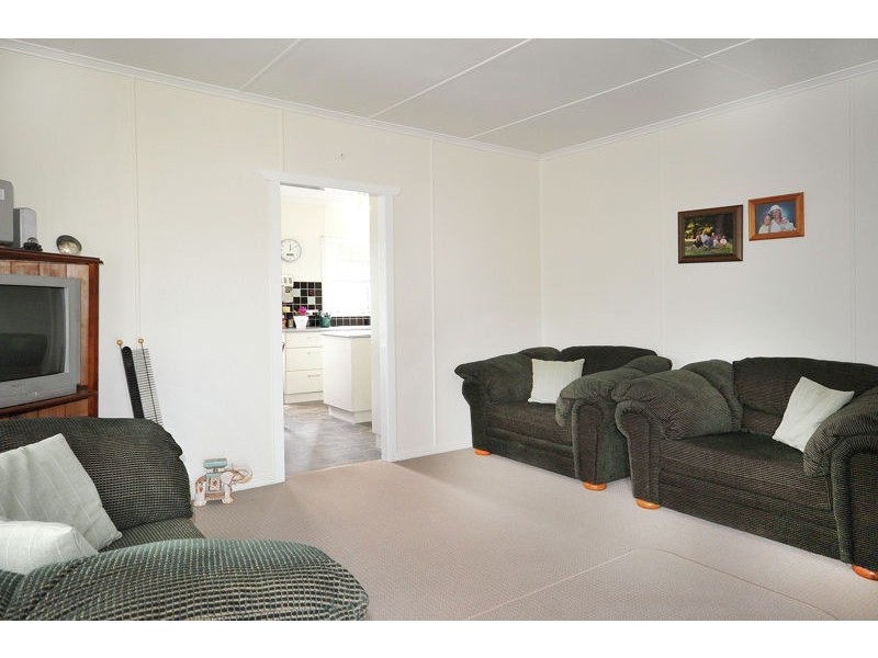 4 Talbot Street, Harristown QLD 4350