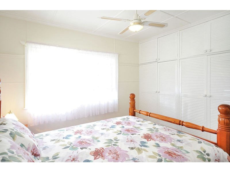 4 Talbot Street, Harristown QLD 4350