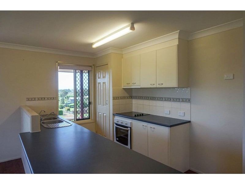 12 Federation Drive, Highfields QLD 4352