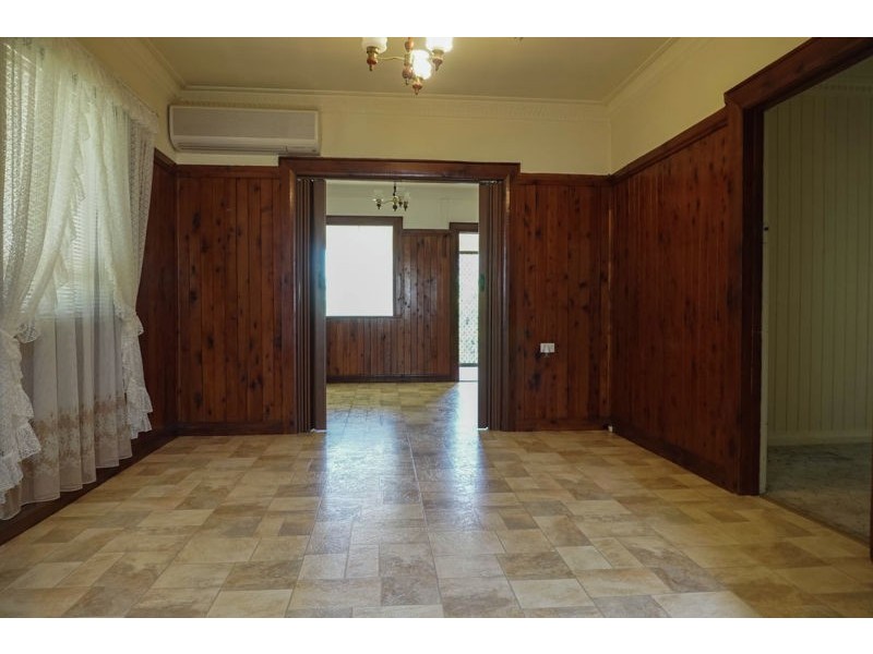 81 Lorrimer Street, Oakey QLD 4401