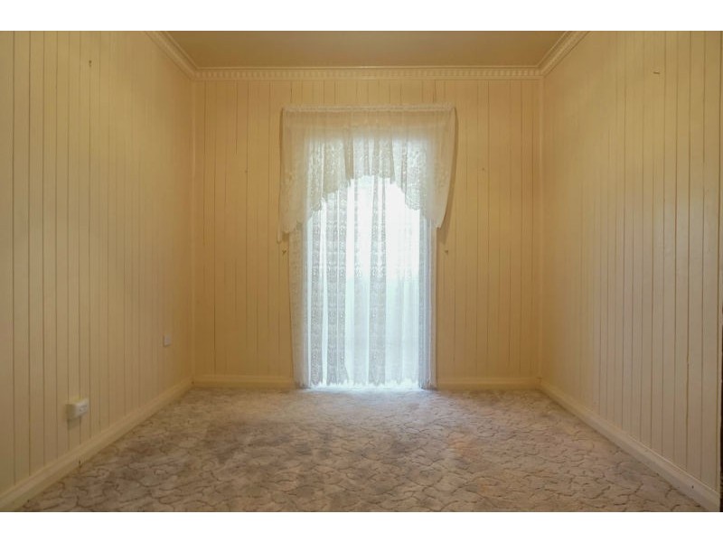 81 Lorrimer Street, Oakey QLD 4401