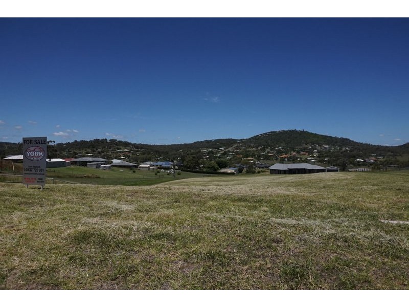 32 Northerley Drive, Hodgson Vale QLD 4352