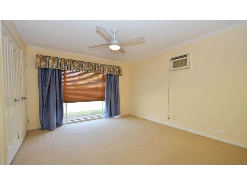 16 Port Street, Wilsonton QLD 4350