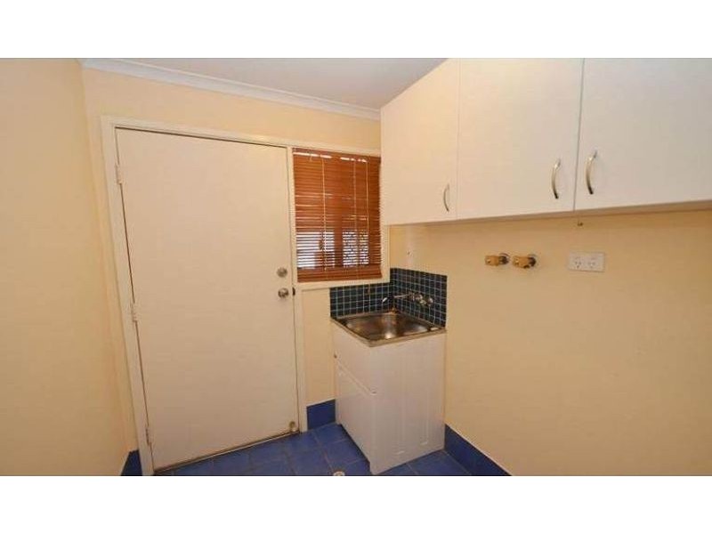 16 Port Street, Wilsonton QLD 4350