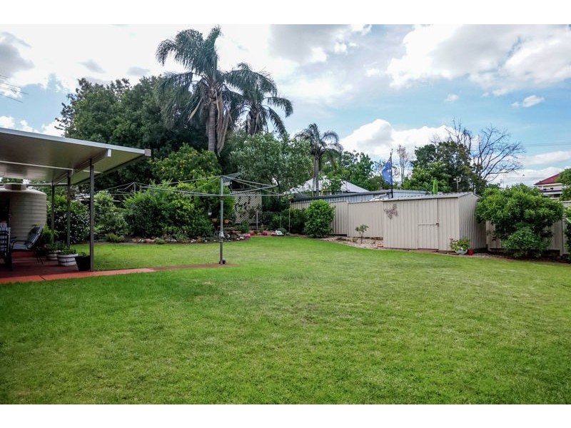 5 Trousdell Court, Rockville QLD 4350