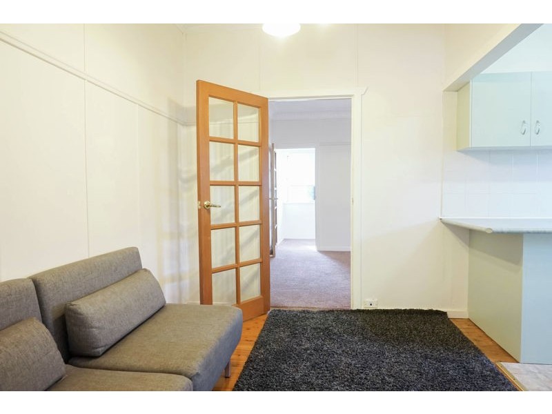 22 Lloyd Street, Harristown QLD 4350