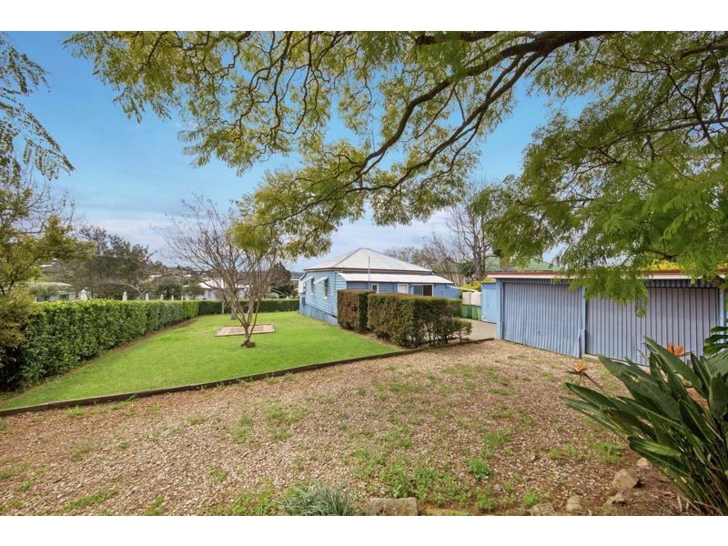 182 Jellicoe Street, Newtown QLD 4350