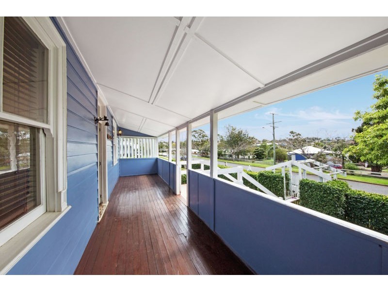 182 Jellicoe Street, Newtown QLD 4350