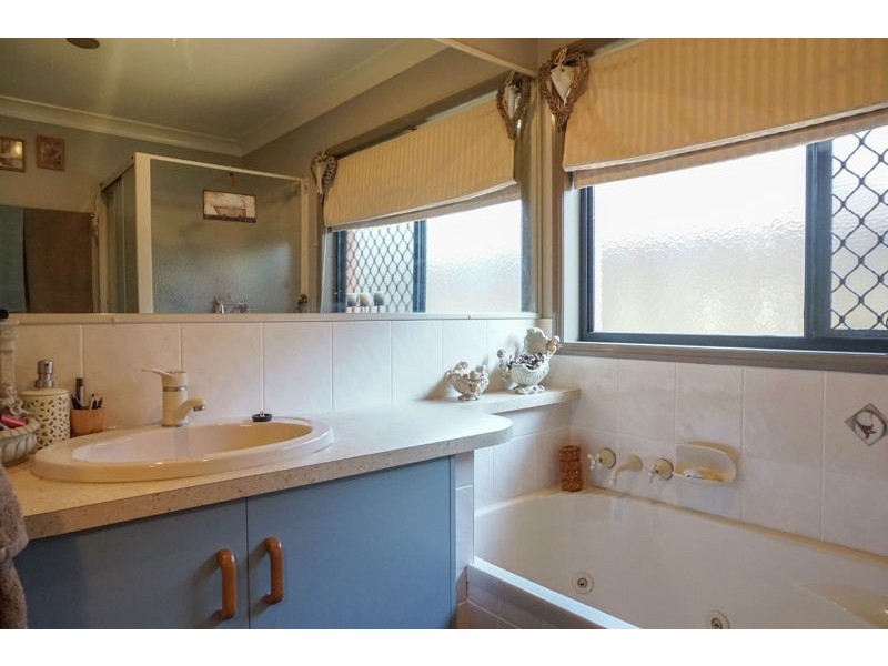 1/431 Hume Street, Kearneys Spring QLD 4350