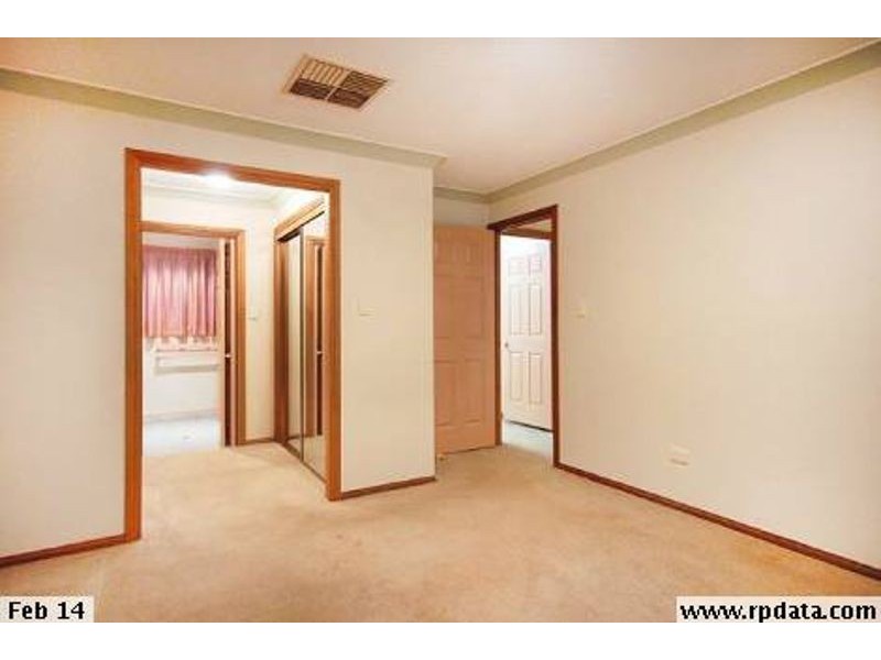12 Marguerita Court, Centenary Heights QLD 4350